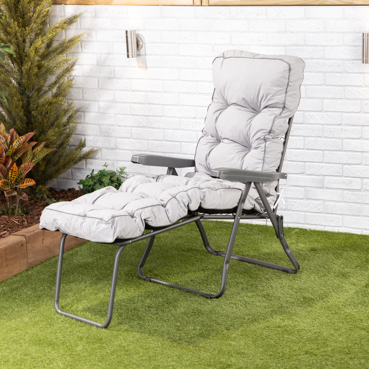 Alfresia Garden Sun Lounger and Cushion – Charcoal Frame with Classic Cushion